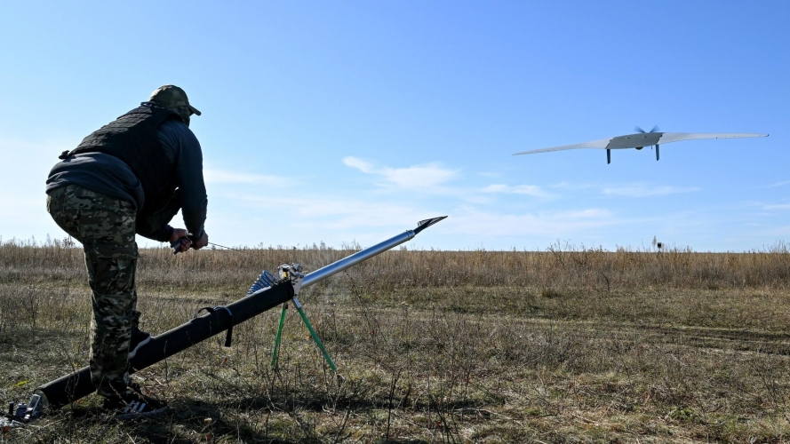 الطائرة المسيرة 