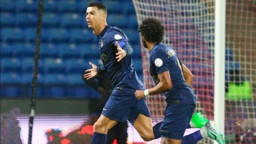 في شوط واحد.. رونالدو يسجل 