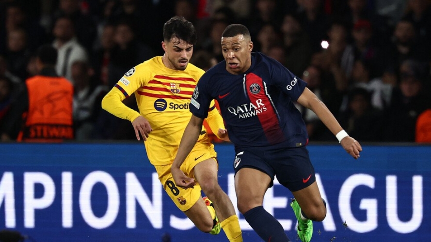 برشلونة يهزم باريس سان جيرمان بثلاثية على أرضه في دوري الأبطال 