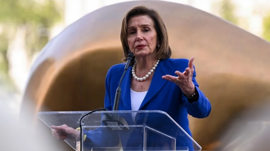 نانسي بيلوسي: بنيامي  نتنياهو عقبة أمام حل الدولتين وعليه الاستقالة