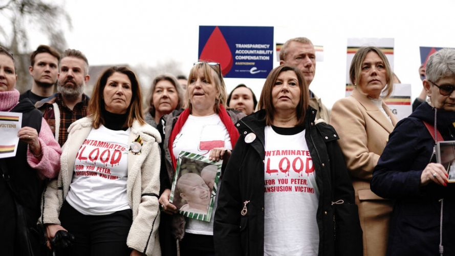 رئيس حكومة بريطانيا يعلن 