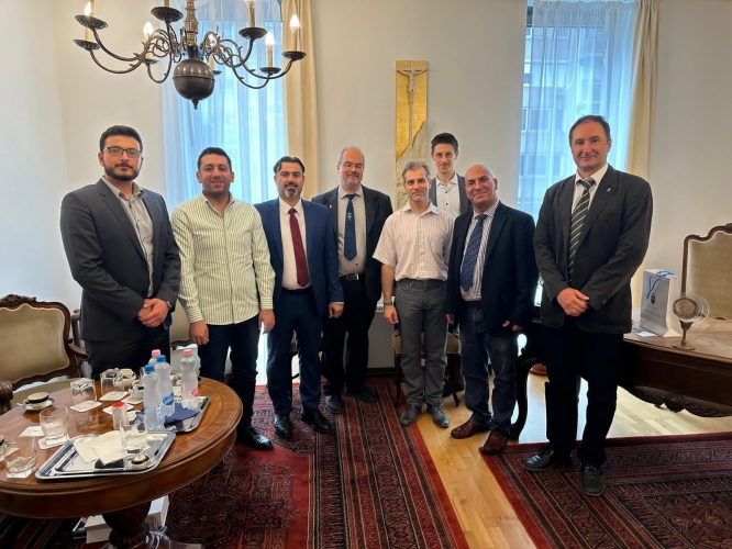 وفد جامعة دمشق يعقد عدة لقاءات على هامش زيارته إلى جامعة سان بيتر بازماني الهنغارية