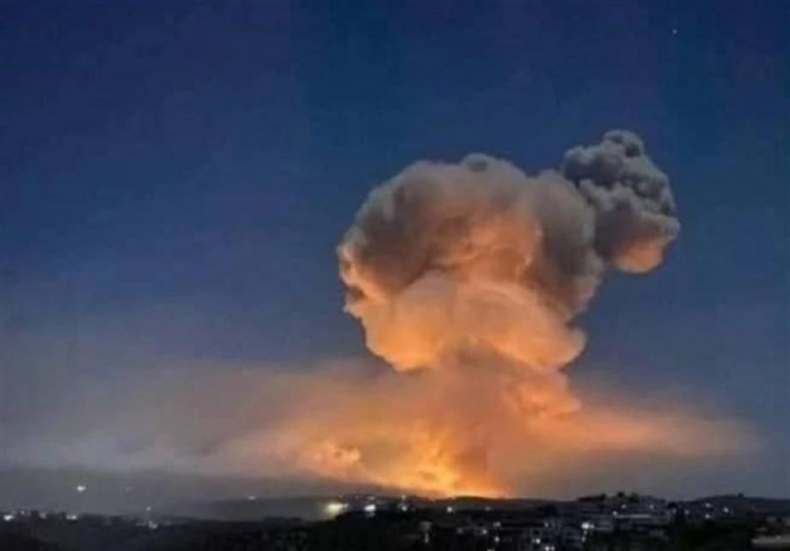 غارات إسرائيلية تستهدف قدرات عسكرية استراتيجية في تدمر وقاعدة 