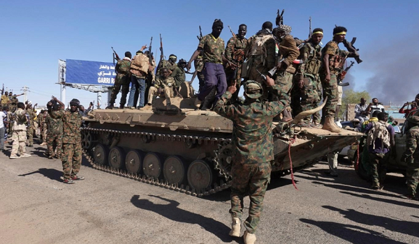 الجيش السوداني يسيطر على مطار الخرطوم ومدخل مدينة جبل أولياء ويقترب من حسم معركة العاصمة