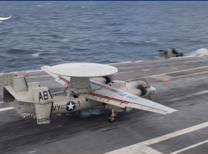 القوات اليمنية تستهدف مطار بن غوريون وسط إسرائيل والأمريكي يشن غارات على صنعاء 