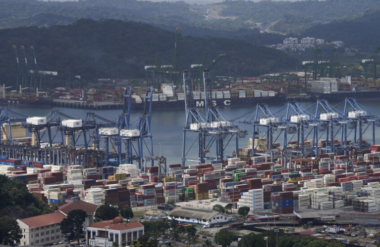 ترامب: تأثير الصين على إدارة قناة بنما لا يعجبنا