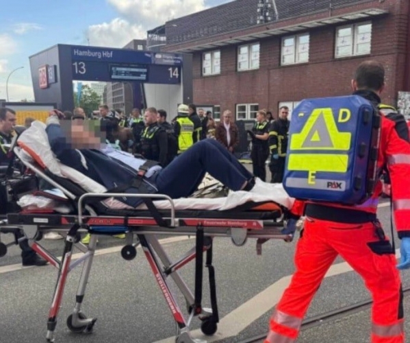 إصابة 12 شخصاً في هجوم بسكين في محطة هامبورغ الألمانية