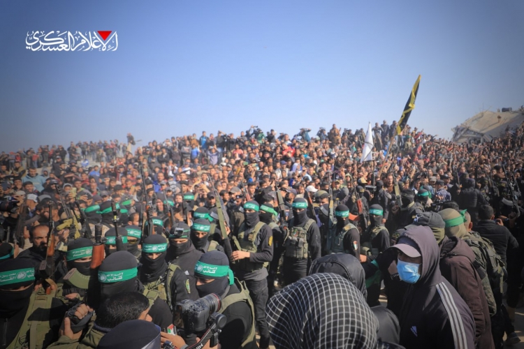 الكيان الإسرائيلي يوافق على مقترح ويتكوف وحماس تدرسه