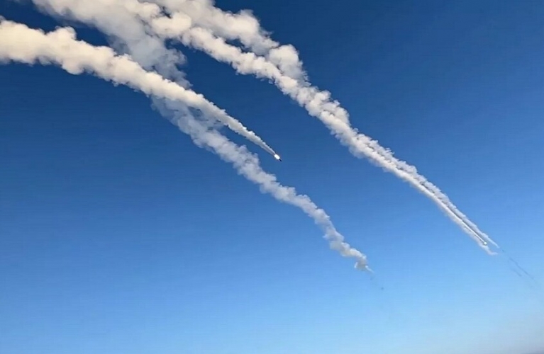 القوات الروسية تستهدف منشآت عسكرية أوكرانية بـ5 ضربات جماعية وضربتين مكثفتين خلال آخر أسبوع