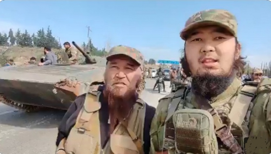 خطة لضم 3500 مقاتل أجنبي من الإيغور للجيش السوري بضوء أخضر أمريكي