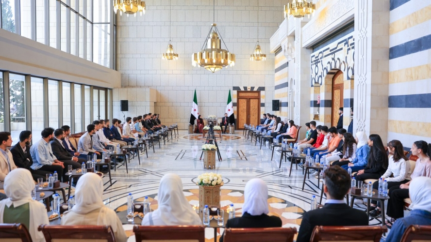 الرئيس الشرع: الشباب السوري هم القاعدة المتينة لمشروع إعادة إعمار سوريا