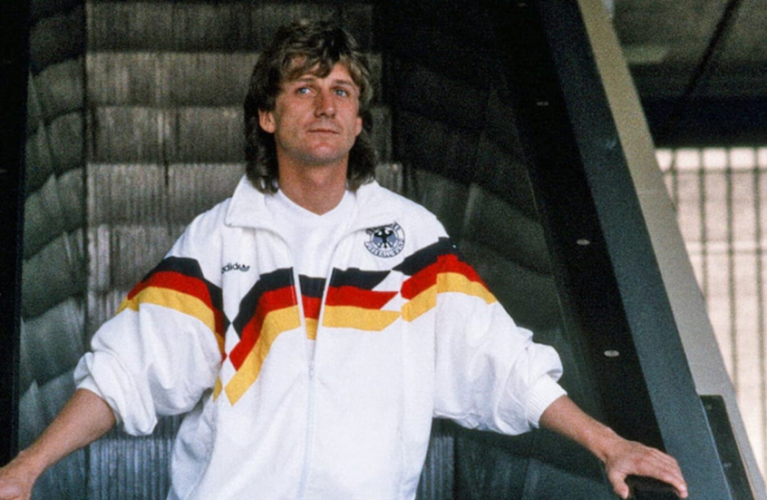 وفاة النجم الألماني فرانك ميل بطل كأس العالم مع منتخب ألمانيا