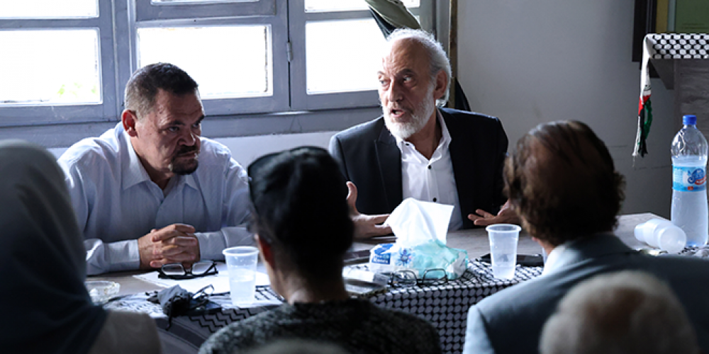 محبو الكاتب حسن سامي يوسف يجتمعون لتكريمه بمناسبة الذكرى الأولى لرحيله في دمشق