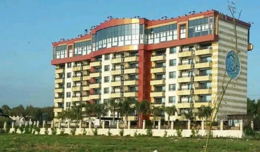  دون مسوغ قانوني الاستيلاء بالقوة على منتجع “هوليدي بيتش” السياحي في طرطوس