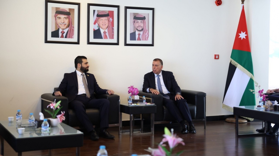 وزير الداخلية يصل إلى عمان لبحث سبل تعزيز التعاون بين سوريا والأردن