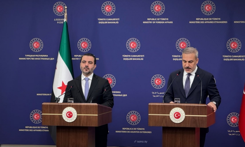 وزير الخارجية السوري خلال مؤتمر صحفي مع نظيره التركي: سوريا عادت بثقلها ومكانتها التاريخية إلى مكانها بين دول العالم