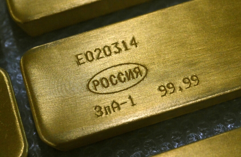 أسعار الذهب والفضة تحقق قفزة تاريخية 