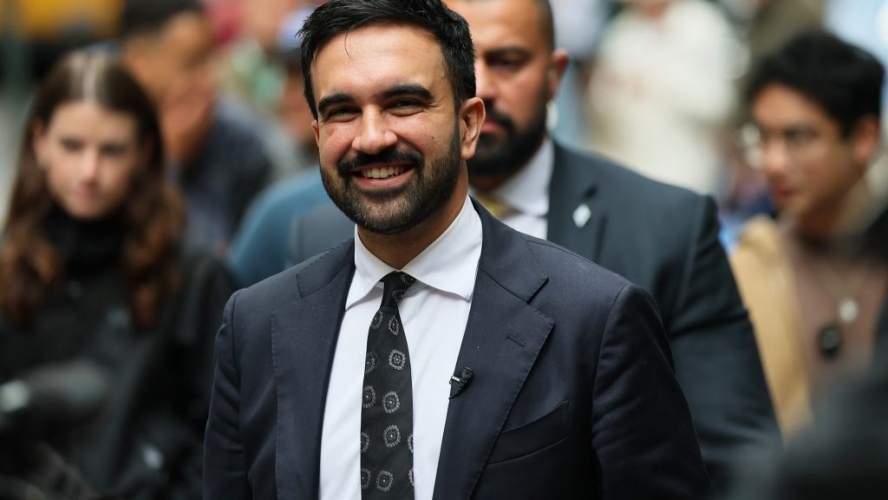 الديموقراطي زهران ممداني يفوز برئاسة بلدية نيويورك وسط انتكاسات واسعة للجمهوريين وتحدٍ مباشر لترامب