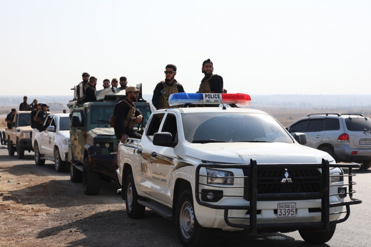 وزارة الداخلية: عملية أمنية واسعة النطاق تستهدف ملاحقة خلايا تنظيم داعش في عدد من المحافظات