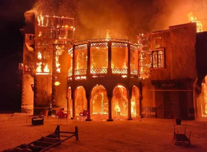 حريق متعمد يلتهم مدينة 