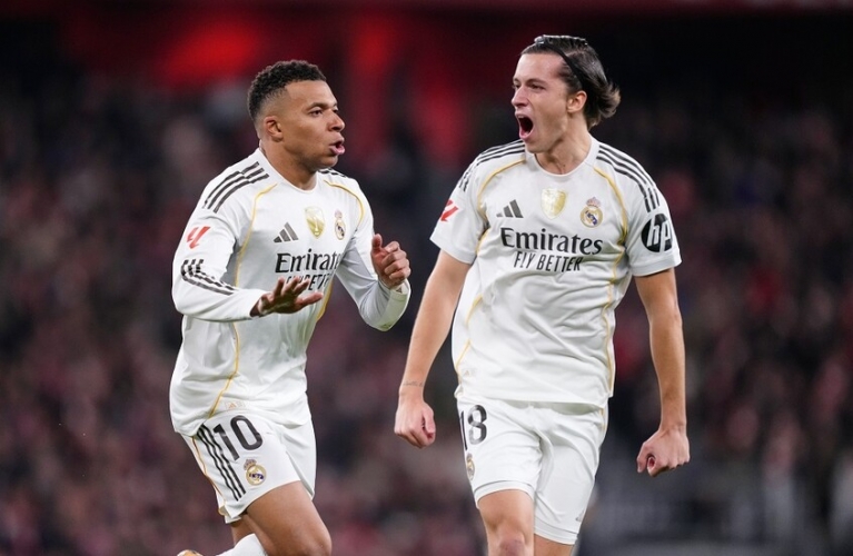 ريال مدريد يهزم أتلتيك بيلباو بثلاثية نظيفة في الدوري الإسباني