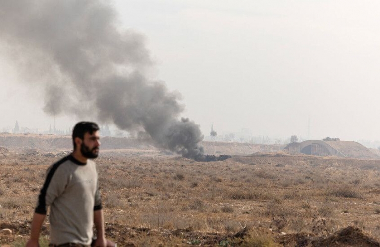 قذائف مجهولة المصدر استهدفت محيط مطار المزة العسكري بدمشق