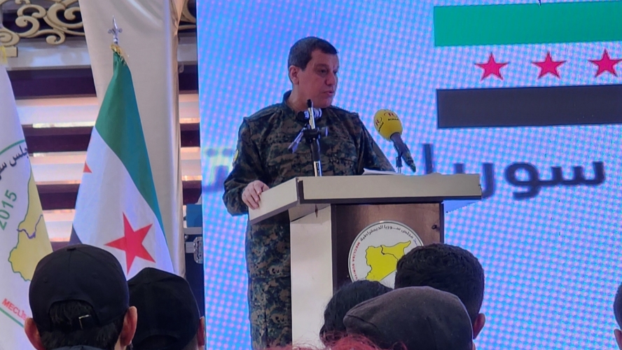 مظلوم عبدي يهنئ السوريين بالذكرى الأولى لسقوط نظام البعث ويؤكد الالتزام باتفاق 10 آذار