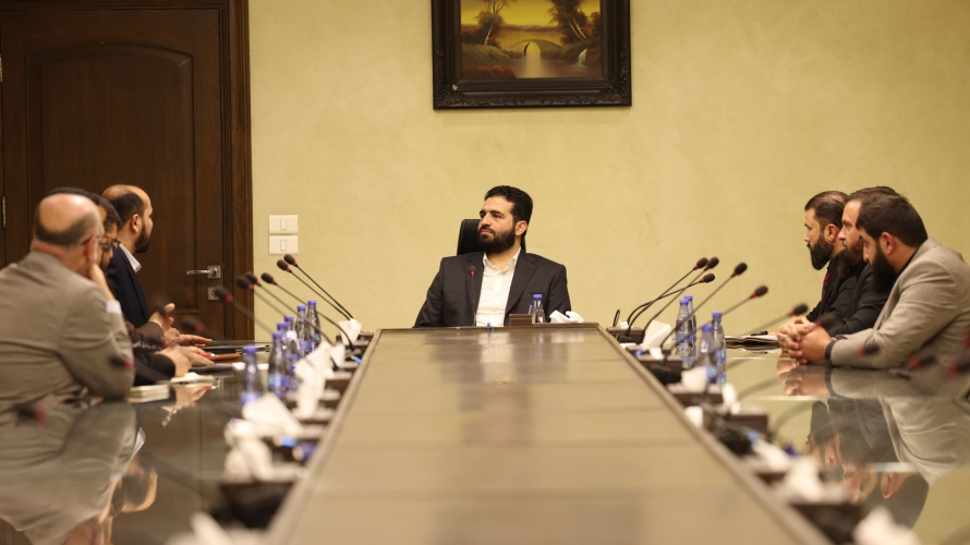 وزير الداخلية يشدّد على تعزيز الجاهزية والتنسيق لمواجهة داعش بعد الهجوم الإرهابي في تدمر