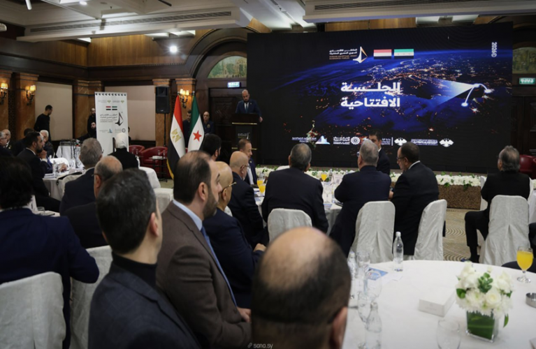 انطلاق الملتقى الاقتصادي السوري المصري في دمشق