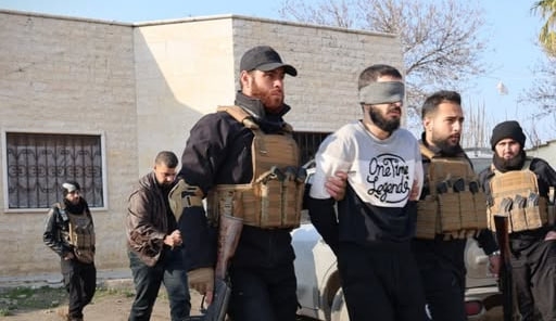 حملة اعتقالات تطال أبناء الطائفة العلوية في قدسيا بريف دمشق