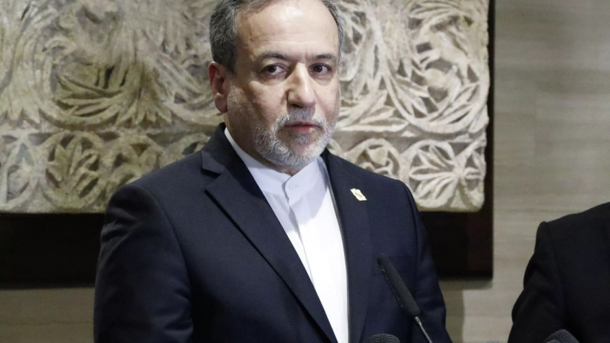 وزير خارجية إيران يحذر واشنطن: مواجهتنا المقبلة ستكون شرسة وستجتاح المنطقة