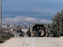 قوات الاحتلال الإسرائيلي تتوغل في قرى بريف القنيطرة وتقيم حواجز