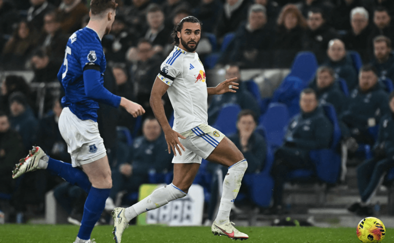 ليدز يونايتد يتعادل مع مضيفه إيفرتون في الدوري الإنجليزي الممتاز