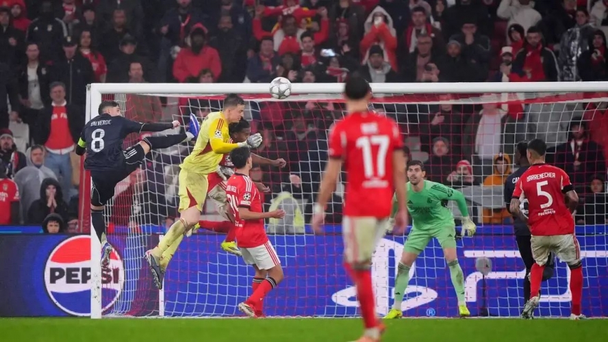 بنفيكا يكتسح ريال مدريد برباعية ويرافقه إلى الملحق المؤهل إلى ثمن نهائي دوري أبطال أوروبا