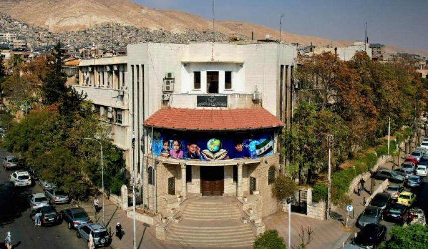 التربية تعتمد إجراءات ميسرة لدمج الطلاب غير المقيدين في مدارس الرقة والحسكة ودير الزور