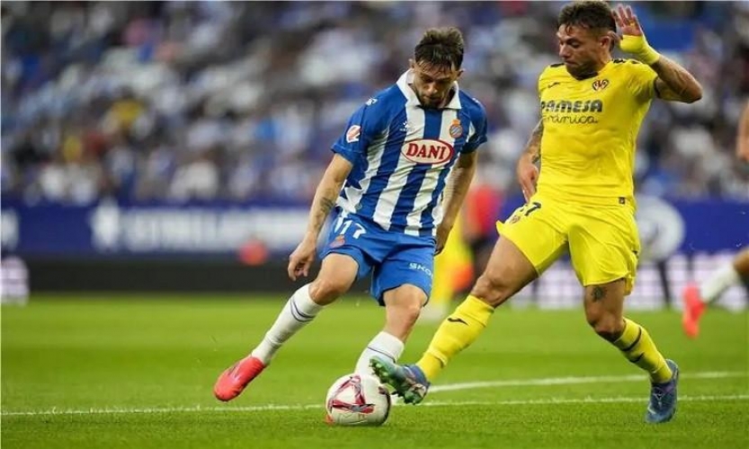 فياريال يمطر شباك ضيفه إسبانيول برباعية في الدوري الإسباني