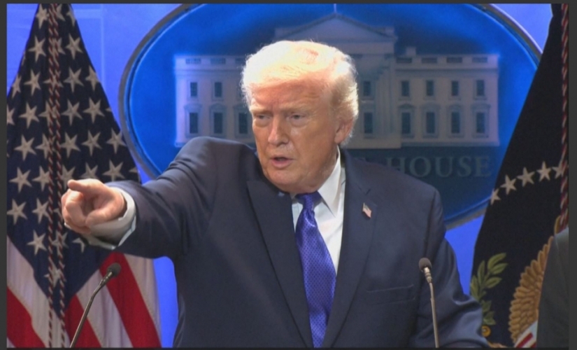 ترامب: لستُ راضياً عن مسار المفاوضات مع إيران