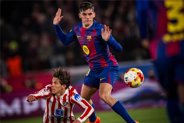 برشلونة يحقق فوزًا كبيرًا على اتلتيكو مدريد ويودّع كأس الملك  