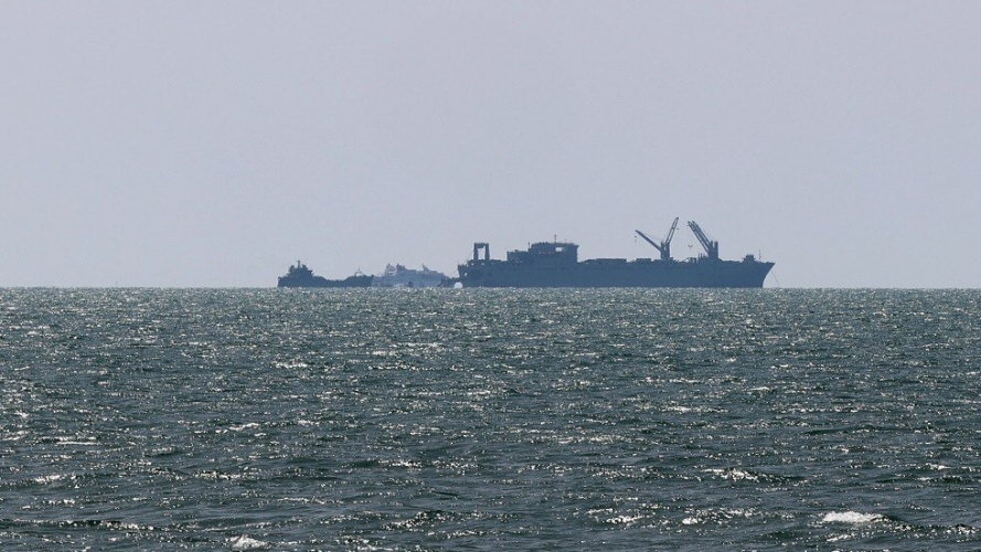 هيئة بحرية بريطانية: إصابة سفينتين بمقذوفين شرقي رأس لفان بقطر وخورفكان بالإمارات