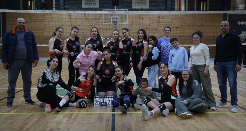 سيدات سلمية في صدارة تجمع حماة لبطولة الدوري بالكرة الطائرة