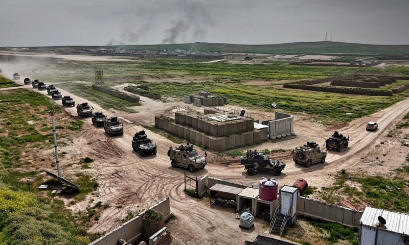 القوات الأميركية تنسحب من آخر قواعدها في سورية