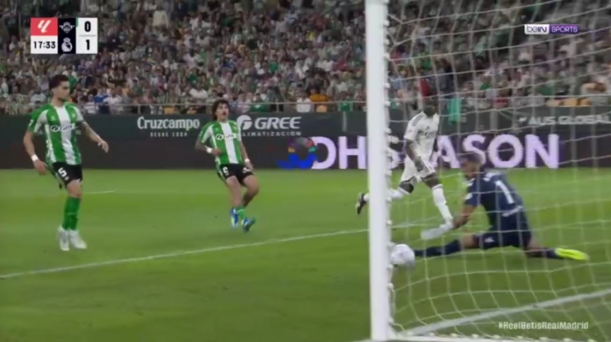 ريال بيتيس يفرض التعادل على ريال مدريد في الدوري الإسباني 