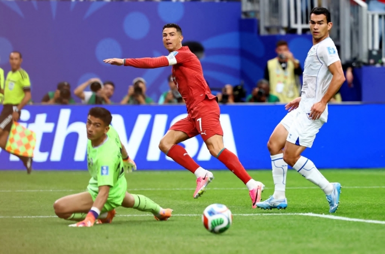 منتخب البرتغال يكتسح منتخب أوزبكستان بخماسية نظيفة في كأس العالم 