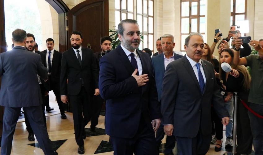 شخصية سورية رافقت الوزير الشيباني في لبنان ولفتت انتباه شخصيات سياسية من هي؟