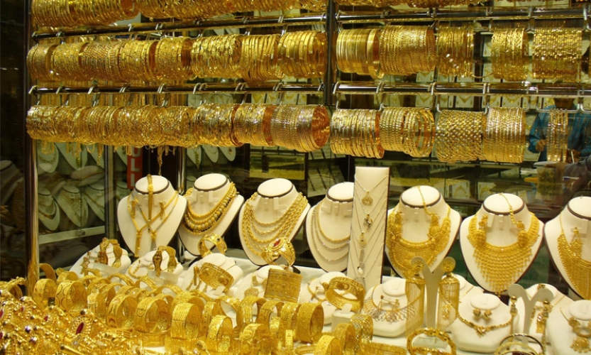 انخفاض سعر غرام الذهب 100 ليرة في السوق السورية‎ ‎