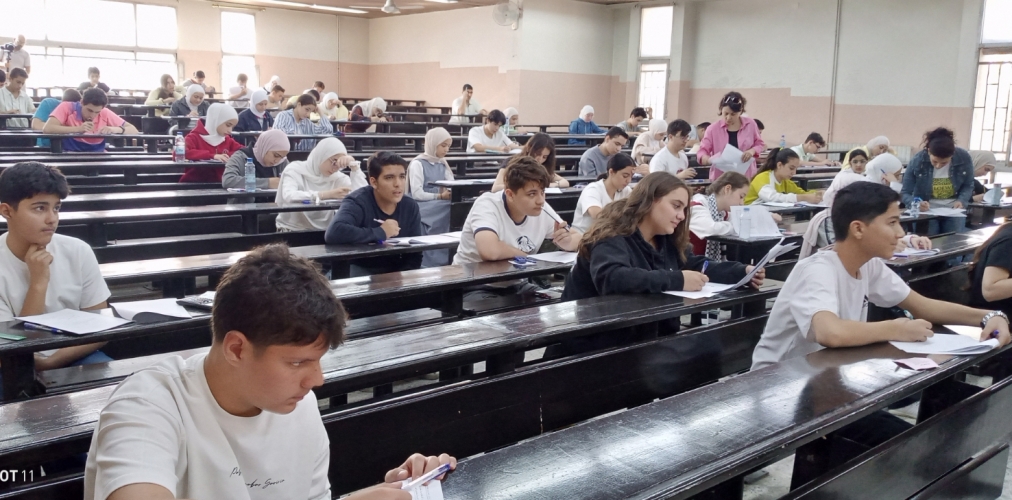 3477 طالباً وطالبة يشاركون بالمرحلة الأولى من اختبارات الأولمبياد العلمي السوري