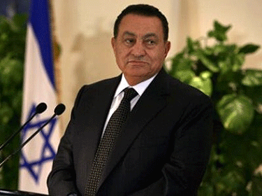 حسني مبارك يجري عملية لاستصال المرارة بألمانيا