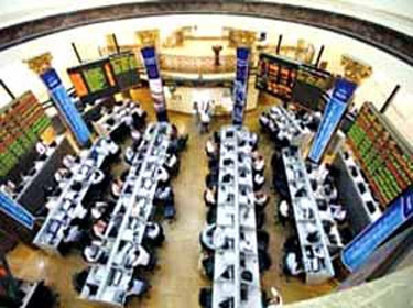 هبوط ملحوظ في مؤشرات البورصة المصرية بسبب محاكمة مبارك