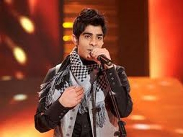 عبد السلام محمد نجم ستار اكاديمي يُطلق (رجعتي) أول أيام عيد الفطر