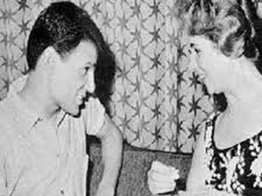 أسرة العندليب: مسلسل “الشحرورة” أساء لعبد الحليم حافظ